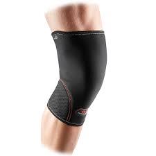 McDAVID COMPRESSION KNEE SLEEVE/W /AJUSTABLE STRAPS.