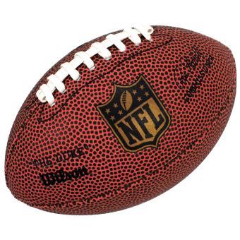 Wilson, Ballon NFL composite.